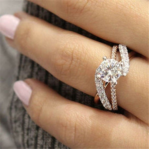 Crystal Twist Classical Cubic Ring