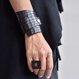 Crack Leather Bracelets Women